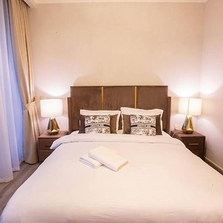 Magnificent 2 Bedroom With Stunning Burj Khalifa View Dubai Exterior photo
