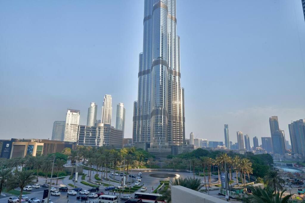 Magnificent 2 Bedroom With Stunning Burj Khalifa View Dubai Exterior photo